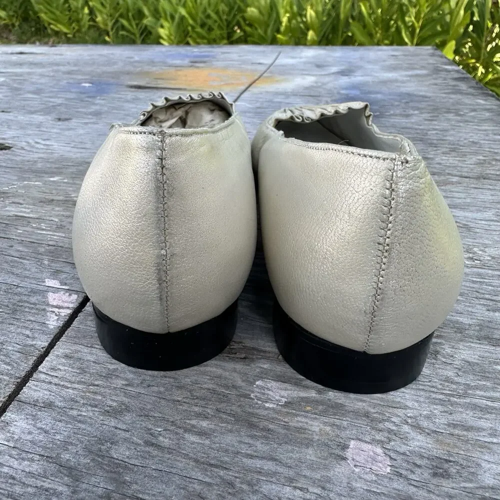 Vintage Sebastino White Faux Metallic Silver Gold Slip On Flats Women’s 8M 925